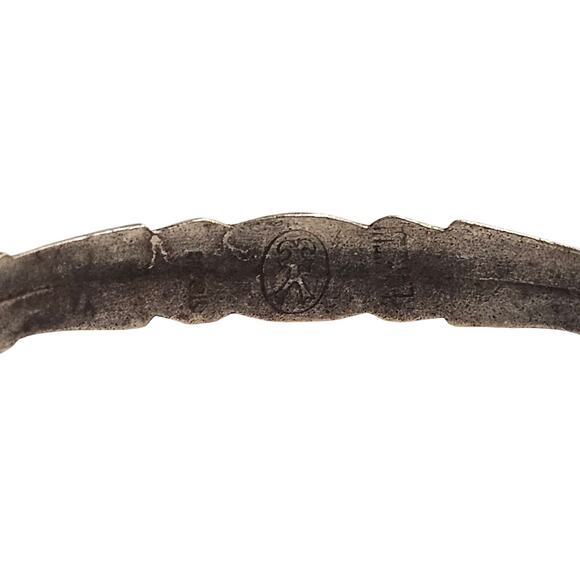 Unique Vintage Sterling Silver Armadillo Tail Design Cuff Bracelet - Picture 3 of 3